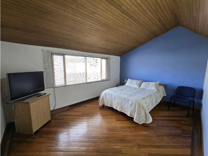 Apartamento de 4 alcobas en venta en Villa Magdala, Bogotá, 237 m² · foto 15 de 20
