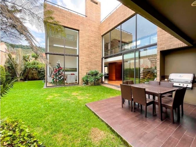 Casa de 5 alcobas en venta en Usaquen, Bogotá, 889 m² · foto 6 de 18