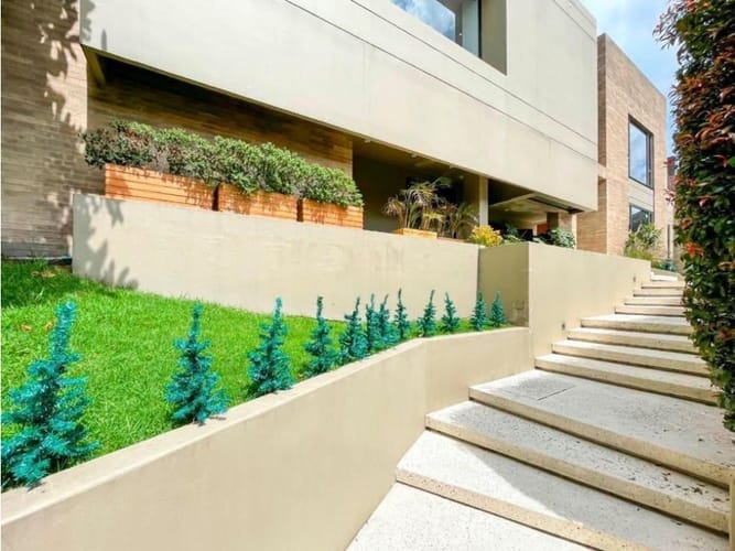 Casa de 5 alcobas en venta en Usaquen, Bogotá, 889 m² · foto 15 de 18