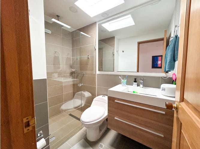 Apartamento de 4 alcobas en venta en San Patricio, Bogotá, 188 m² · foto 16 de 24