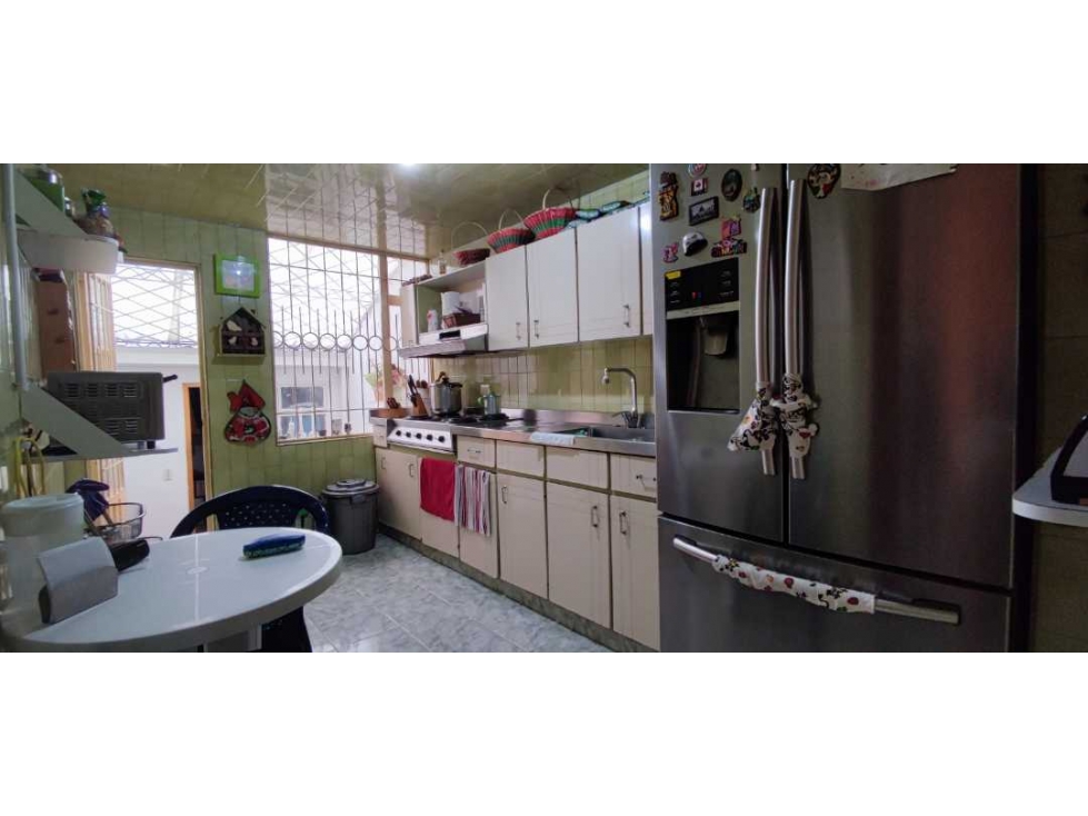 Casa en venta en Normandia, Bogotá · foto 5 de 18