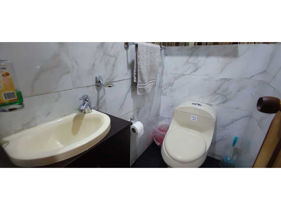 Casa en venta en Normandia, Bogotá · foto 9 de 18