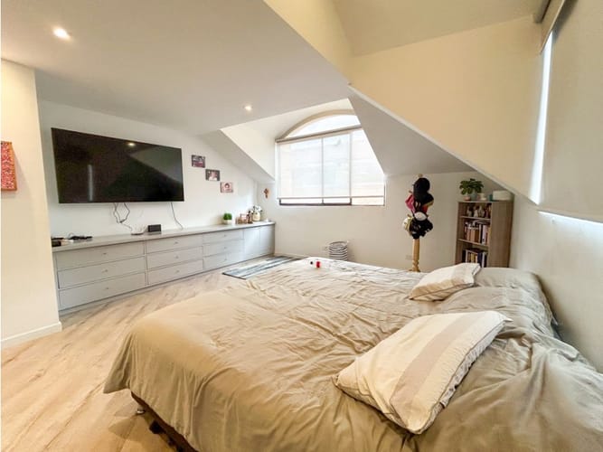 Apartamento de 4 alcobas en venta en San Patricio, Bogotá, 188 m² · foto 23 de 24