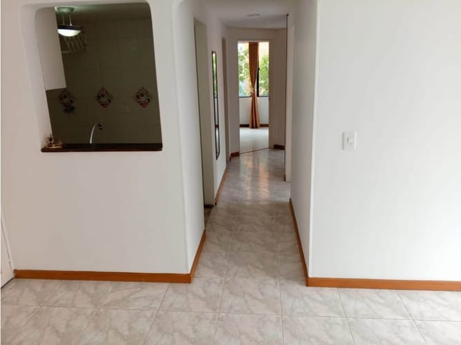 Apartamento de 3 alcobas en venta en Cedritos, Bogotá, 59 m² · foto 6 de 7