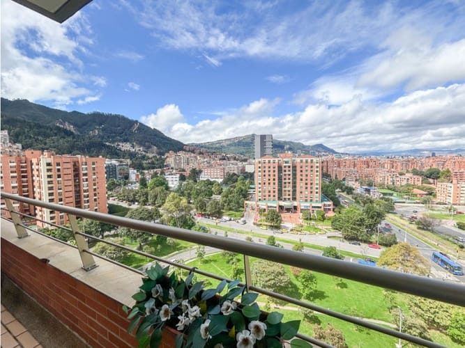Apartamento de 3 alcobas en arriendo en Lisboa, Bogotá, 320 m² · foto 7 de 24
