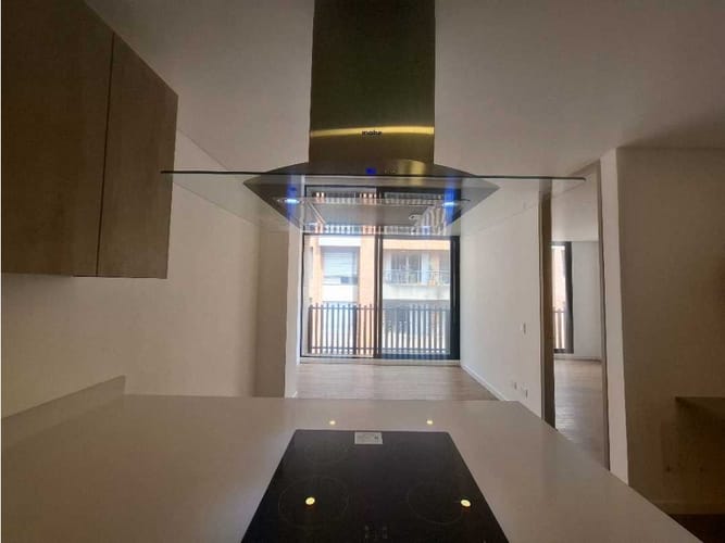 Apartaestudio en venta en Santa Barbara, Bogotá, 60 m² · foto 3 de 15