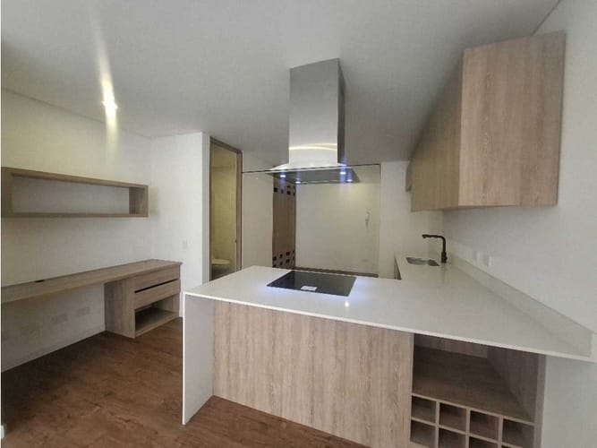 Apartaestudio en venta en Santa Barbara, Bogotá, 60 m² · foto 5 de 15
