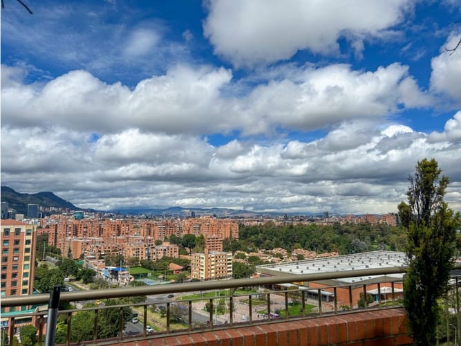 Apartamento de 3 alcobas en arriendo en Lisboa, Bogotá, 320 m² · foto 16 de 24