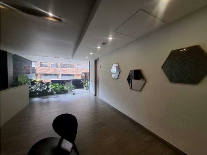Apartaestudio en venta en Santa Barbara, Bogotá, 60 m² · foto 14 de 15