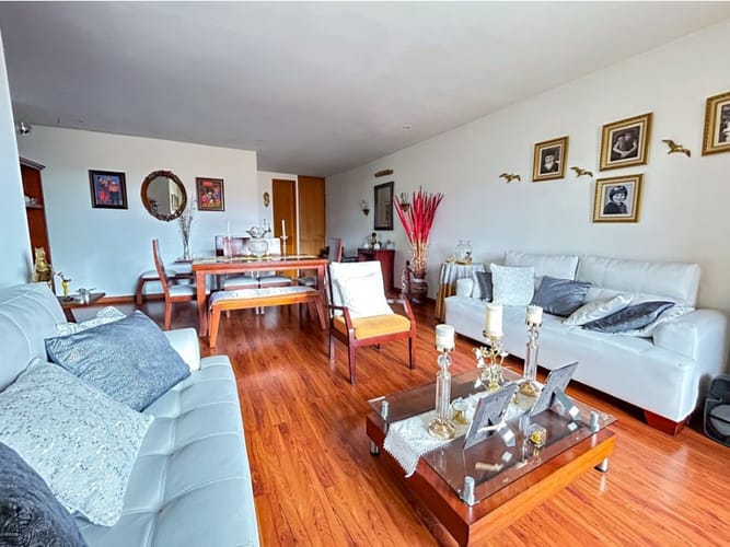Apartamento de 3 alcobas en venta en Cedritos, Bogotá, 142 m² · foto 3 de 21