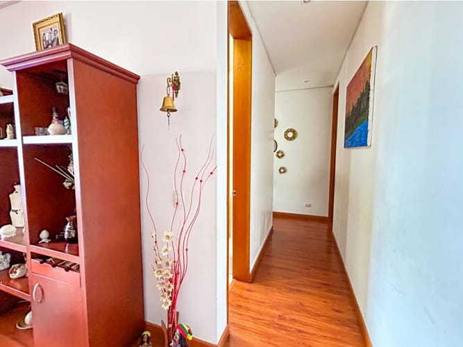 Apartamento de 3 alcobas en venta en Cedritos, Bogotá, 142 m² · foto 7 de 21