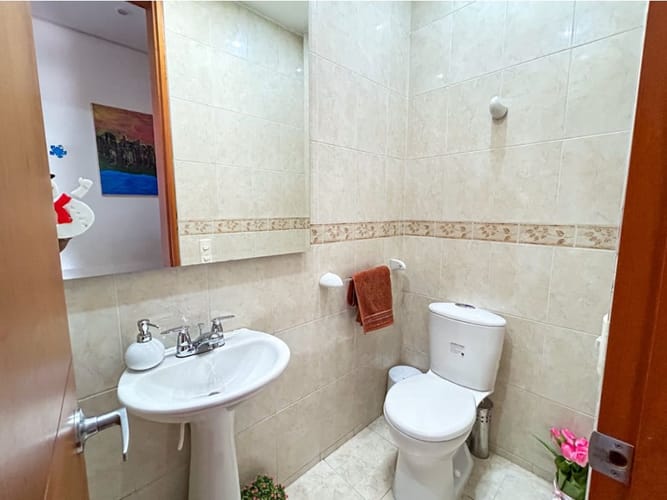 Apartamento de 3 alcobas en venta en Cedritos, Bogotá, 142 m² · foto 8 de 21