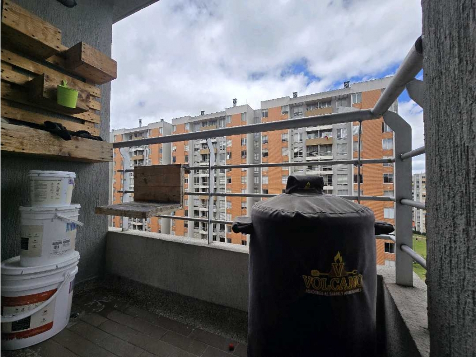 Apartamento en venta en Castilla, Bogotá · foto 7 de 18
