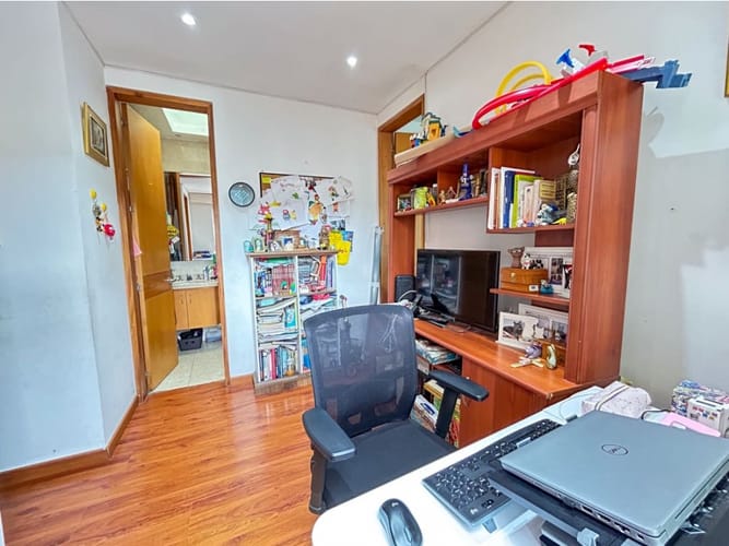 Apartamento de 3 alcobas en venta en Cedritos, Bogotá, 142 m² · foto 15 de 21