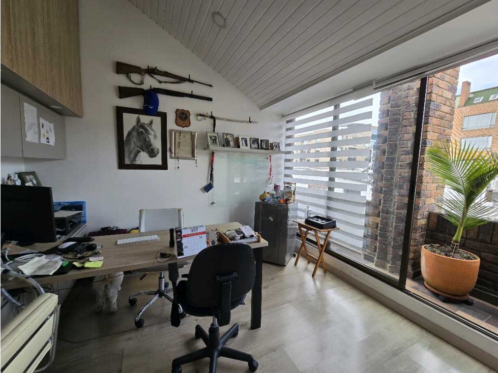 Casa en venta en El Contador, Bogotá · foto 18 de 21