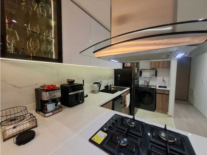 Apartaestudio en venta en Cedritos, Bogotá, 46 m² · foto 7 de 17