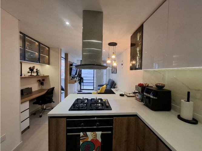 Apartaestudio en venta en Cedritos, Bogotá, 46 m² · foto 8 de 17