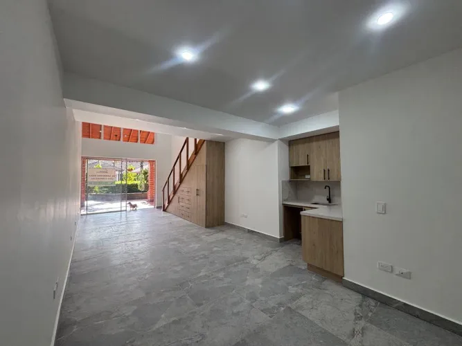 Local en venta en Guayabito, Rionegro, 44 m² · foto 4 de 16