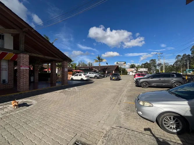 Local en venta en Guayabito, Rionegro, 44 m² · foto 13 de 16