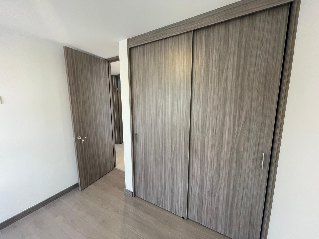 Apartamento en venta en Loma Del Esmeraldal, Envigado · foto 12 de 20