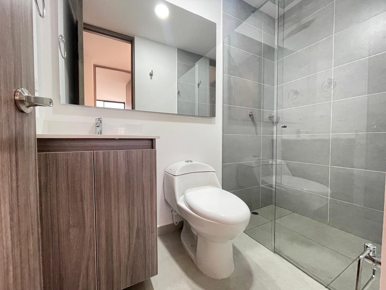 Apartamento en venta en Loma Del Esmeraldal, Envigado · foto 19 de 20