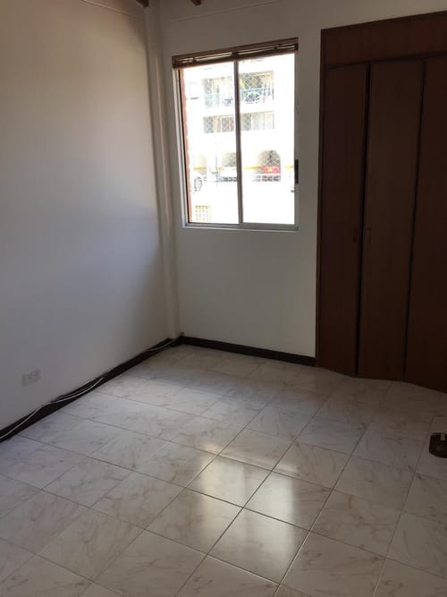 Casa de 5 alcobas en venta en Laureles, Medellín, 137 m² · foto 10 de 15