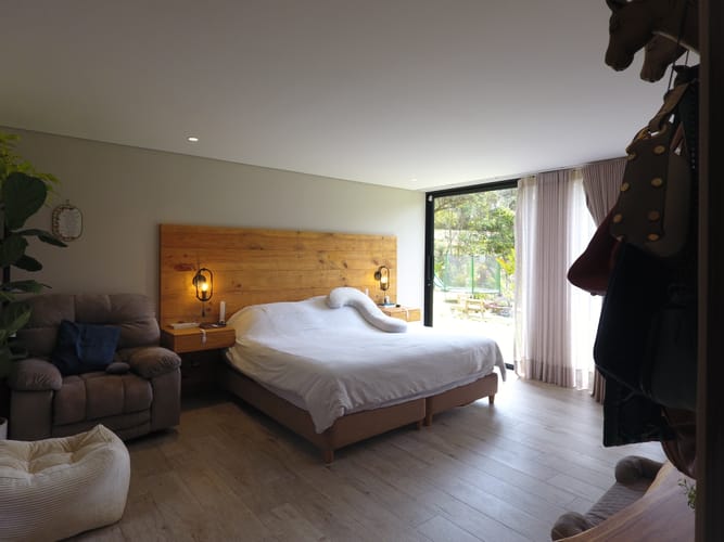 Casa de 3 alcobas en venta en Vía Las Palmas, El Retiro, 293 m² · foto 9 de 11