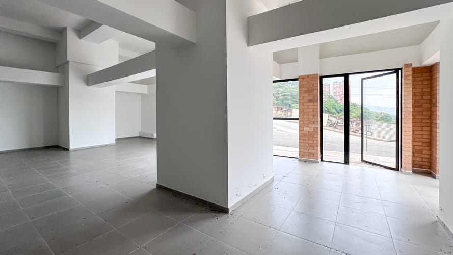 Local en venta en Buenos Aires, Medellín, 231 m² · foto 4 de 10
