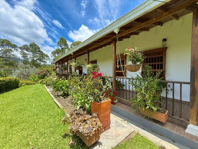 Finca en venta en La Clara, Guarne, 230 m² · foto 3 de 19