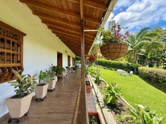 Finca en venta en La Clara, Guarne, 230 m² · foto 4 de 19