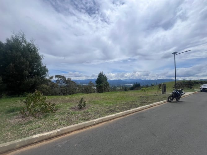 Lote en venta en La Convencion, Rionegro, 2654 m² · foto 15 de 17