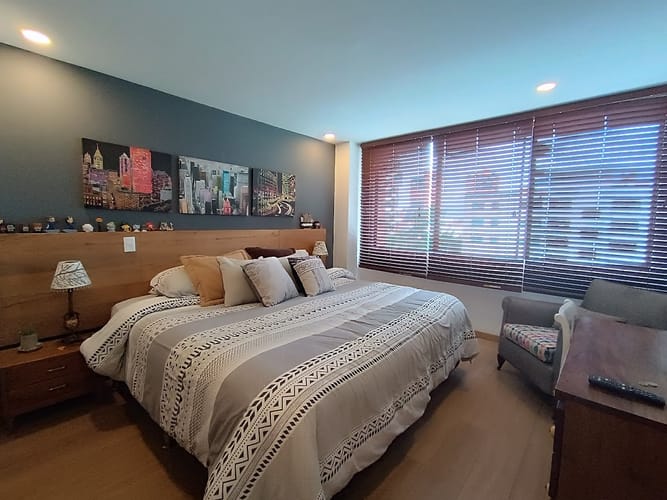 Apartamento de 3 alcobas en venta en La Milagrosa, Medellín, 154 m² · foto 13 de 18