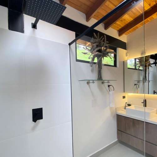 Casa de 3 alcobas en venta en San Nicolas, La Ceja, 300 m² · foto 5 de 24