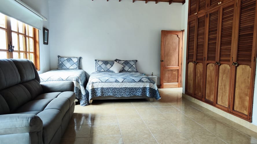 Casa de 3 alcobas en venta en El Retiro, 232 m² · foto 16 de 24