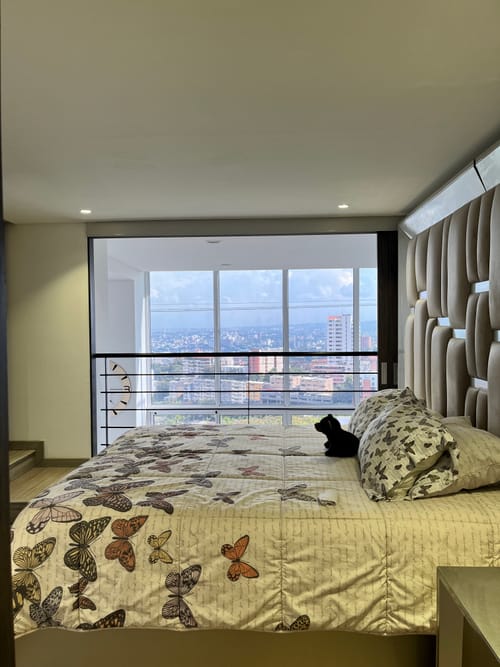 Apartamento de 2 alcobas en venta en Bellavista, Cali, 131 m² · foto 5 de 19