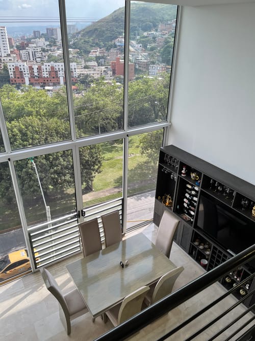 Apartamento de 2 alcobas en venta en Bellavista, Cali, 131 m² · foto 6 de 19