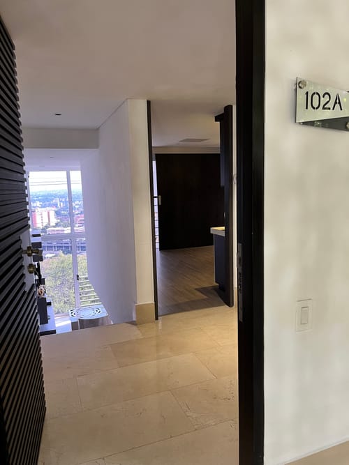 Apartamento de 2 alcobas en venta en Bellavista, Cali, 131 m² · foto 19 de 19