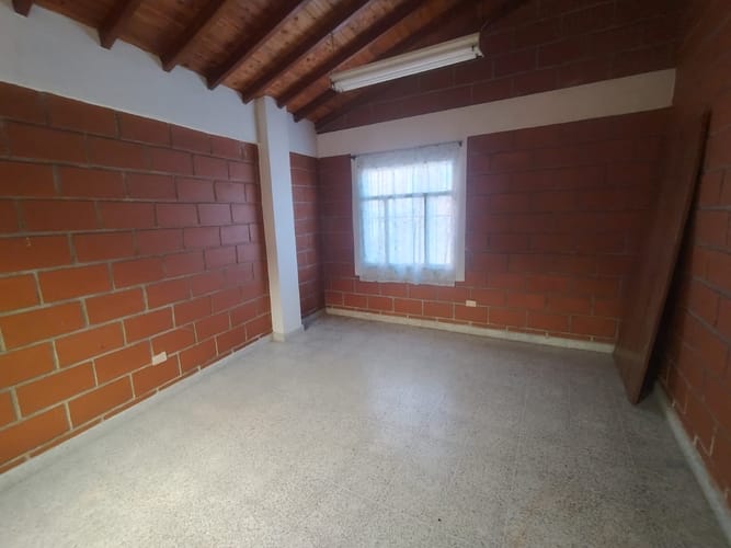 Edificio en venta en Belchite, Rionegro, 400 m² · foto 8 de 24