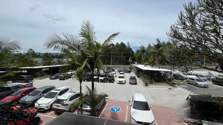 Local en arriendo en Llano Grande, Rionegro, 220 m² · foto 5 de 12