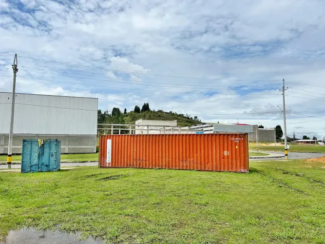 Local en venta en Playa Rica-Rancheria, Rionegro, 1624 m² · foto 8 de 10