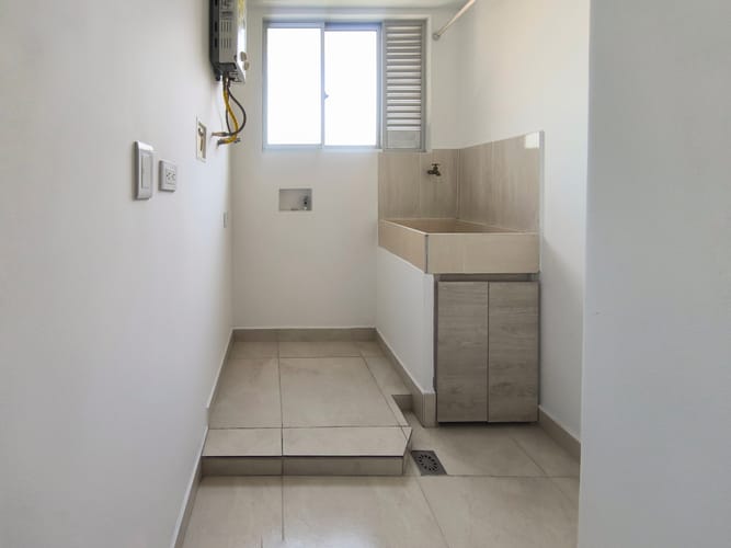 Apartamento de 3 alcobas en venta en Entreamigos, Sabaneta, 81 m² · foto 6 de 14