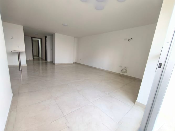 Apartamento de 3 alcobas en venta en Entreamigos, Sabaneta, 79 m² · foto 8 de 13