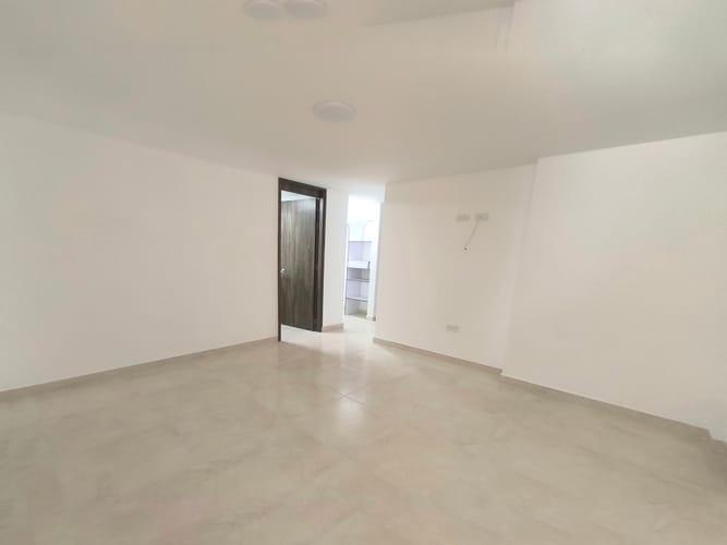 Apartamento de 3 alcobas en venta en Entreamigos, Sabaneta, 79 m² · foto 11 de 13
