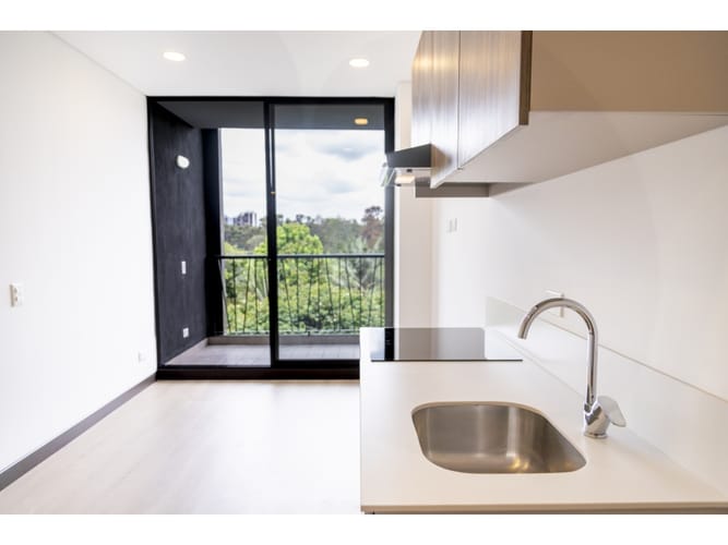 Apartaestudio en venta en Country Club, Bogotá, 29 m² · foto 3 de 12
