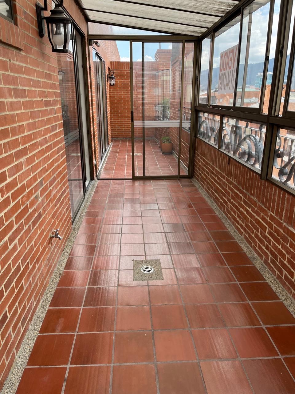 Apartamento en venta en Rincon Del Chico, Bogotá · foto 2 de 24