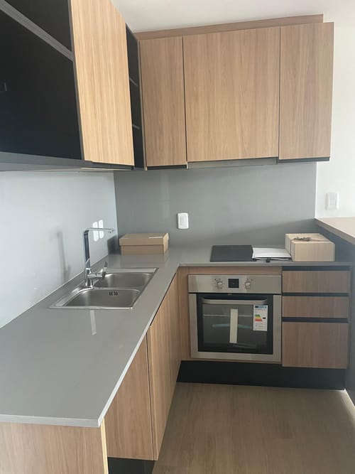 ¡¡¡ APTO 1 DORM, BALCON COCHERA, EN 1ERA LINEA!!! · Foto 2