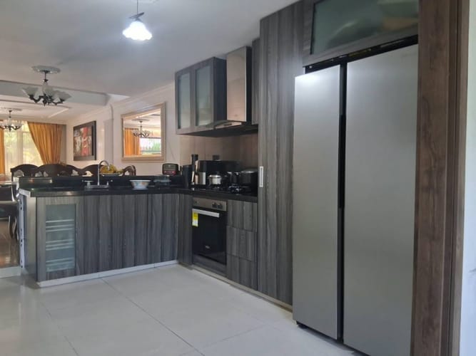 Casa de 4 alcobas en venta en La Orquidea, Neiva, 168 m² · foto 9 de 13