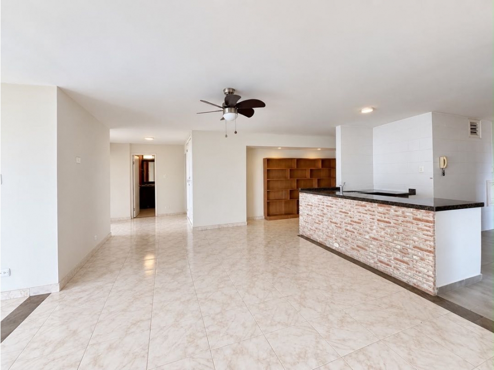 Apartamento en venta en Bocagrande, Cartagena · foto 3 de 14