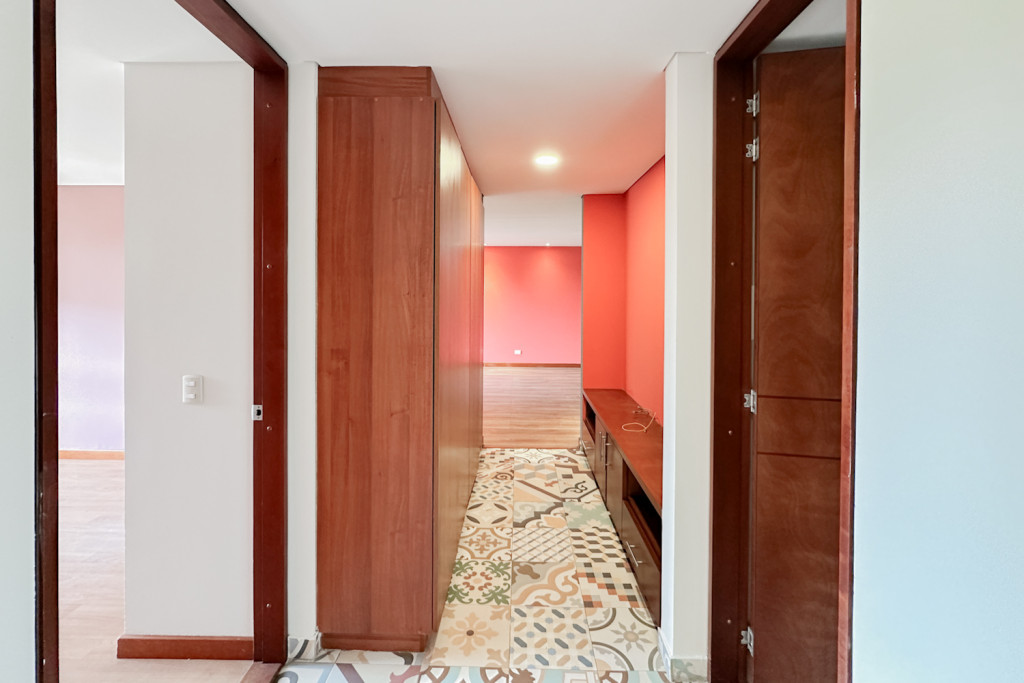 Apartamento en venta en Puente Largo, Bogotá · foto 8 de 24