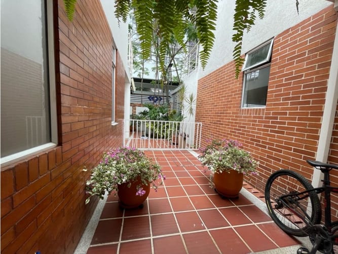 Casa de 4 alcobas en venta en Ub. San Francisco, Ibagué, 220 m² · foto 15 de 24